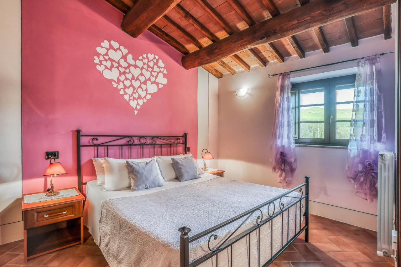 Agriturismo Podere San Giorgio Радикофани Экстерьер фото